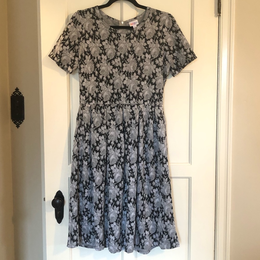 LuLaRoe Amelia Dress-Size L